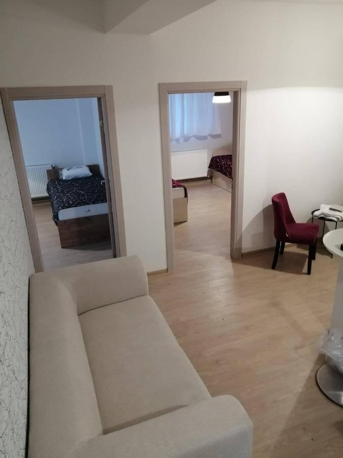 Hostel Denica スコピエ エクステリア 写真