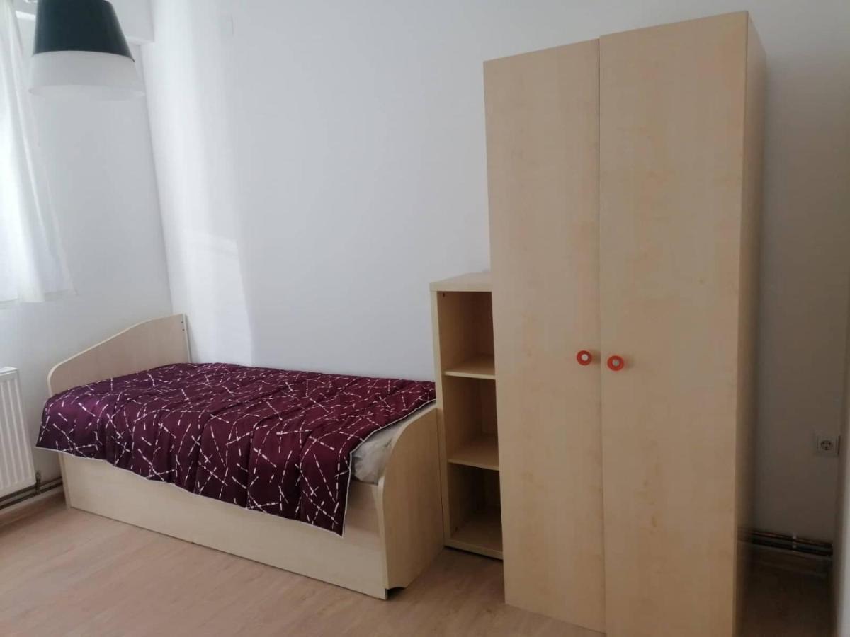 Hostel Denica スコピエ エクステリア 写真