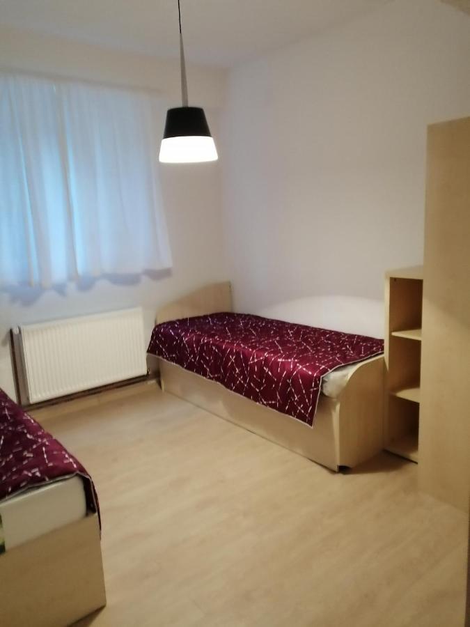 Hostel Denica スコピエ エクステリア 写真